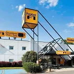 Hotel Hotelf1 Lyon Sud Renove
