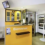 Hotelf1 Lyon Sud Renove Hotel Oullins