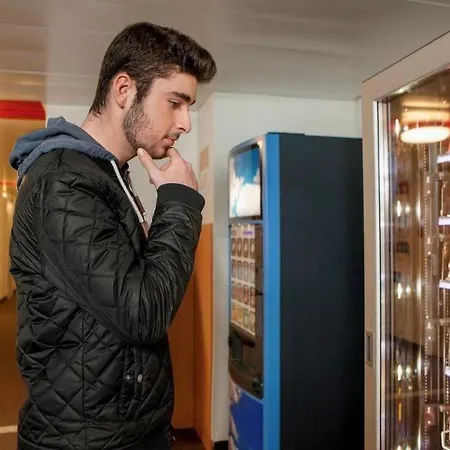 Hotelf1 Lyon Sud Renove *