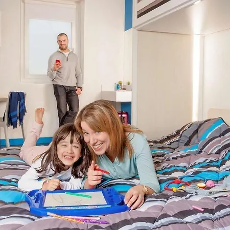 Hotel Hotelf1 Lyon Sud Renove *