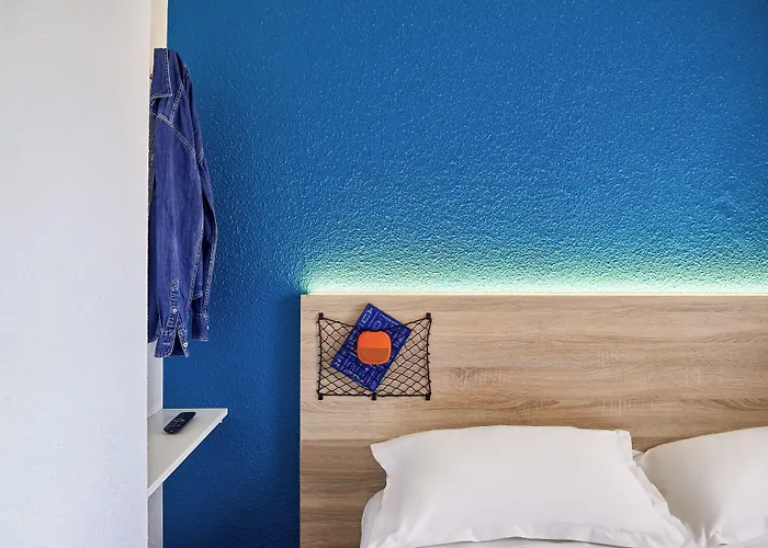 فندق Hotelf1 Lyon Sud Renove أولينز
