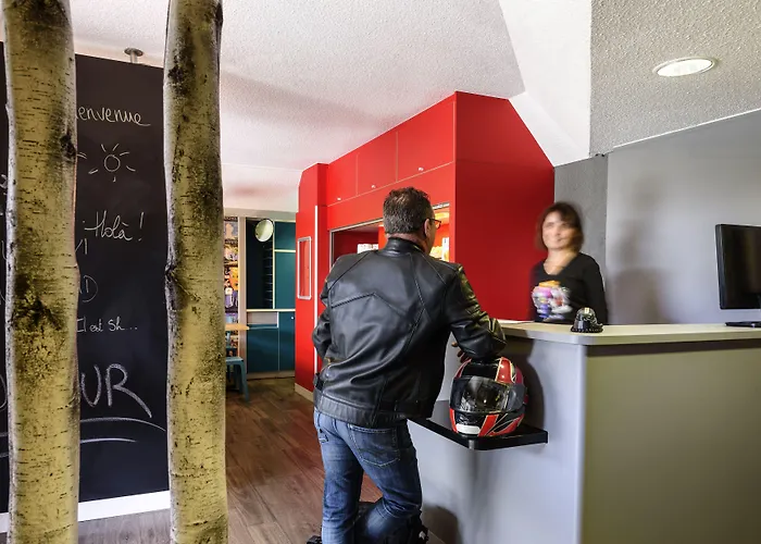 فندق Hotelf1 Lyon Sud Renove