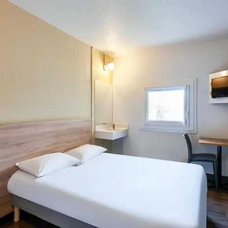 Hotelf1 Lyon Sud Rénové Hotel Oullins