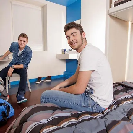 Hotel Hotelf1 Lyon Sud Renove Oullins