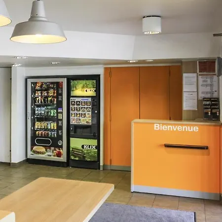 Hotel Hotelf1 Lyon Sud Renove *