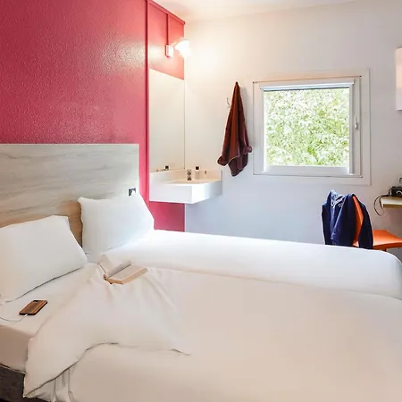 Hotelf1 Lyon Sud Rénové Hotel