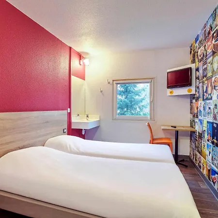 Hotelf1 Lyon Sud Renove